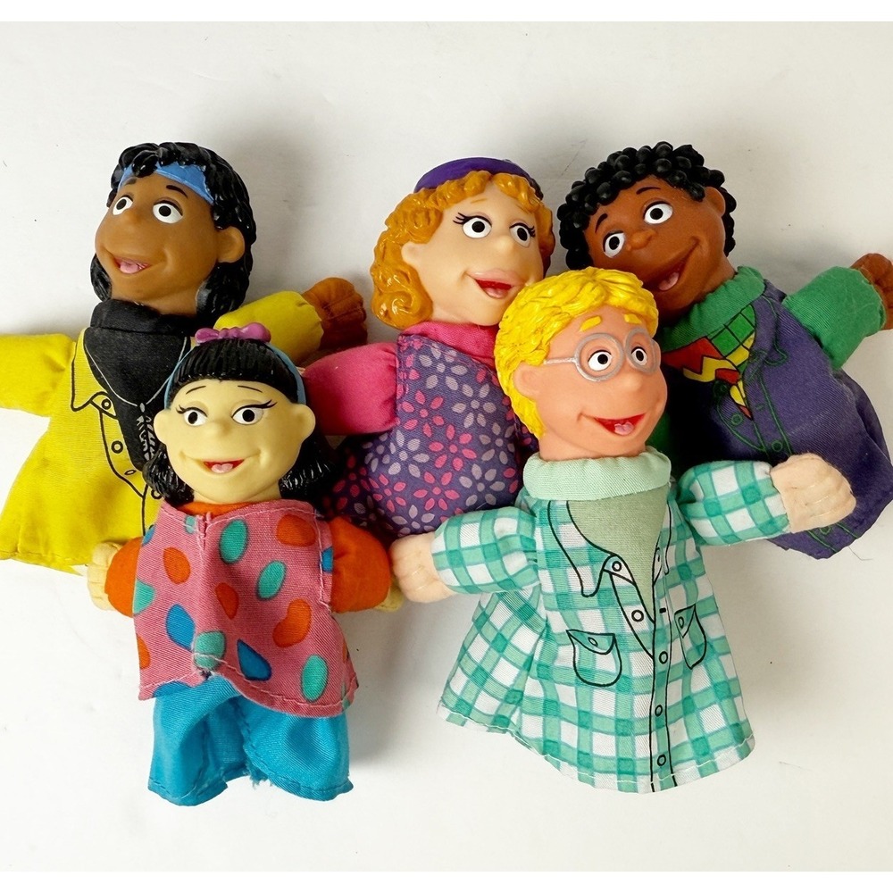 5 Puzzle Place Kids Multicultural Finger Puppets Vtg RUSS Berrie 90s Show PBS